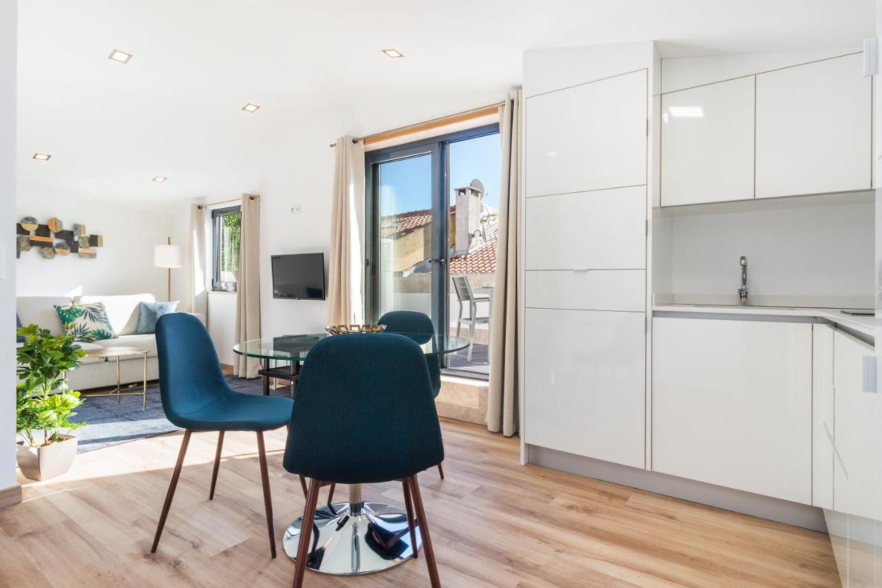 Perfect 1 Bed In Chiado With Terrace And Aircon Apartment Lisbon Exterior photo
