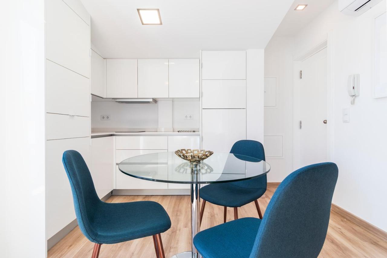 Perfect 1 Bed In Chiado With Terrace And Aircon Apartment Lisbon Exterior photo